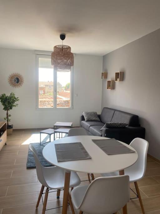 Le 102 De La Gare: Appartement Neuf Et Climatise Châlons-en-Champagne Buitenkant foto