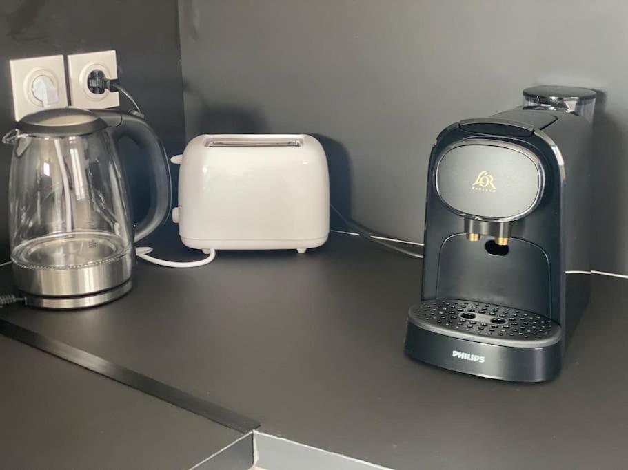 Le 102 De La Gare: Appartement Neuf Et Climatise Châlons-en-Champagne Buitenkant foto